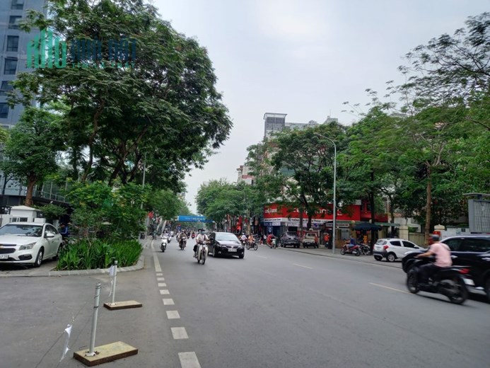 TÒA NHÀ LÔ GÓC - MẶT PHỐ THÁI HÀ - SIÊU ĐẲNG CẤP TRIỆU ĐÔ. 416M X 6T. GIÁ 400 TỶ