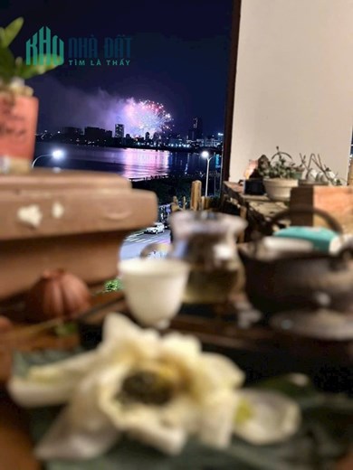 Bán nhà mặt tiền nguyễn tất thành giá chỉ 11ty trả là bán