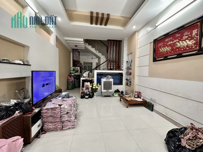 BÁN NHÀ HXH THÔNG 4Mx16M 4TẦNG ĐƯỜNG LÝ THƯỜNG KIỆT QUẬN TÂN BÌNH.