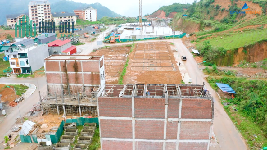 Sở hữu Shophouse trung tâm TX Sapa chỉ với 5,x tỷ cả nhà và đất. Sở hữu lâu dài.