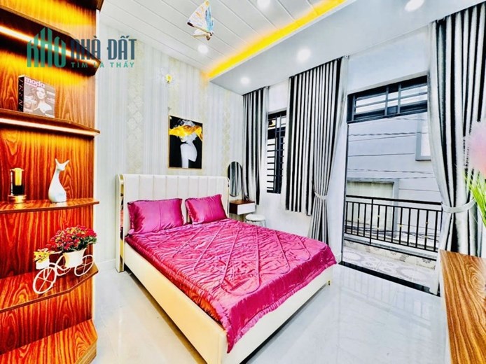 Bán gấp nhà Đường Thống Nhất, Gò Vấp 3 tầng 3PN công chứng trong ngày chỉ 4. tỷ