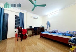Bán nhà Giáp Nhị, Hoàng Mai 30m2x5T ngõ thông ô to 3.4 tỷ