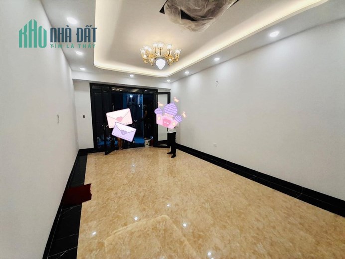Nhà Đẹp Bồ Đề 60m2, 5T, hơn 6 tỷ Long Biên Hà Nội.