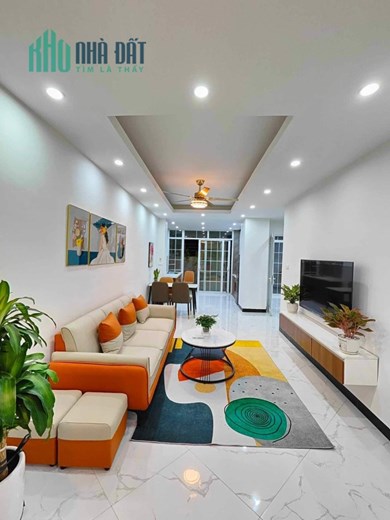 Bán căn hộ 66m 2ngủ 2vs HH 4B Linh Đàm ban công view toàn thành phố.1ty490tr