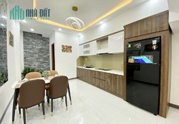 Bán nhà 3 tầng Phạm Văn Nghị, Nhà mới Kiên Cố. Giá 3,x tỷ