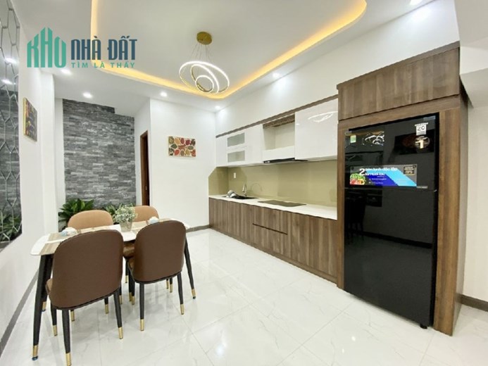 Bán nhà 3 tầng Phạm Văn Nghị, Nhà mới Kiên Cố. Giá 3,x tỷ