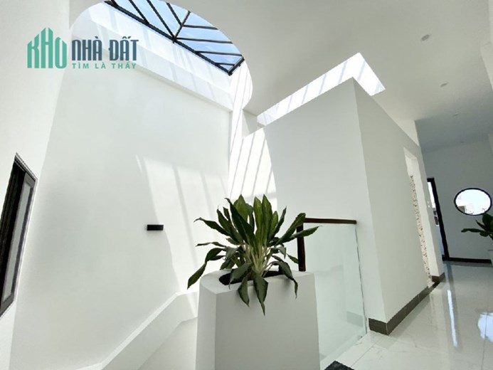 Bán nhà 3 tầng Phạm Văn Nghị, Nhà mới Kiên Cố. Giá 3,x tỷ