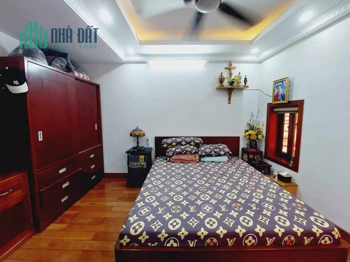 Bán nhà đẹp phố Khâm Thiên 55m 5T. MT 4.5m. Oto tránh, dừng đỗ, KD. Nhỉnh 10 tỷ.