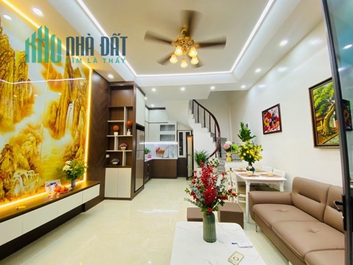 HÀNG CỰC PHẨM NHÀ ĐẸP + FULL NỘI THẤT 30M2, 4T, 3.78 TỶ - TÂN MAI - HOÀNG MAI - HÀ NỘI