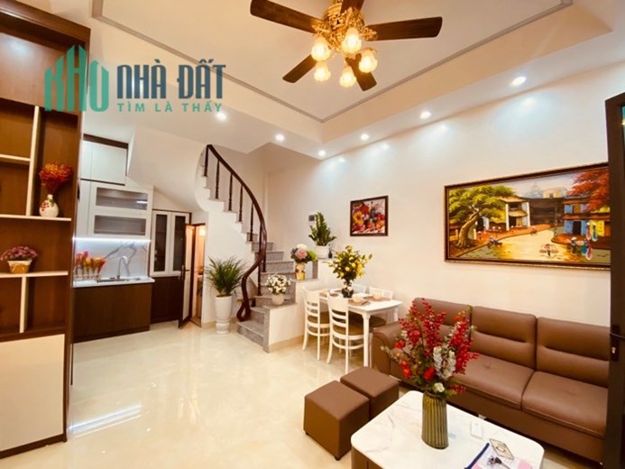 HÀNG CỰC PHẨM NHÀ ĐẸP + FULL NỘI THẤT 30M2, 4T, 3.78 TỶ - TÂN MAI - HOÀNG MAI - HÀ NỘI