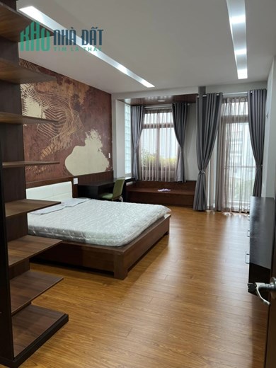 Siêu hạ giá 7 tỷ 500, mặt tiền Quận 10, kinh doanh siêu đỉnh, dòng tiền 32 triệu/tháng