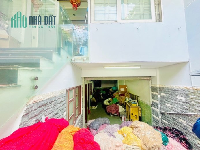 Bán Biệt Thự Âu Cơ, Tân Bình ( 6m x 20m ) 6 Tàng Có Hầm Hiêm Có,, Hẻm Nhựa 8m, Nhĩnh 18 Tỷ