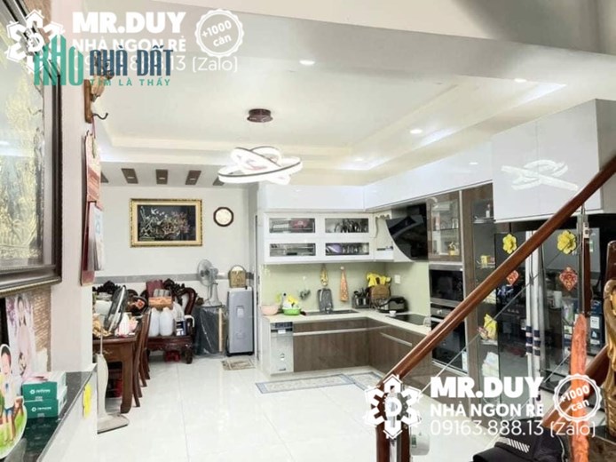 Bán nhà biệt thự Tân Phú giáp Tân Bình 90m2 ngang 6m vuông đẹp có gara ô tô