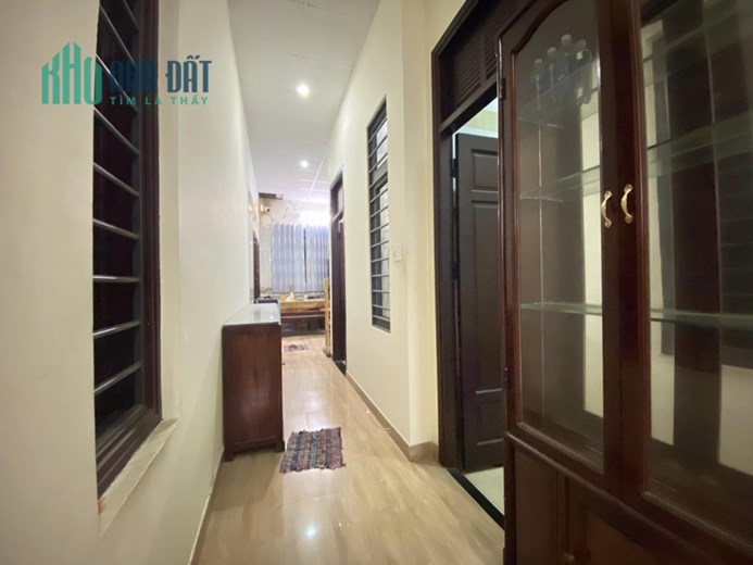 ♪ Mặt Tiền Lê Thạch đường 7.5m, gần Bến Xe 125m2 đẹp xịn