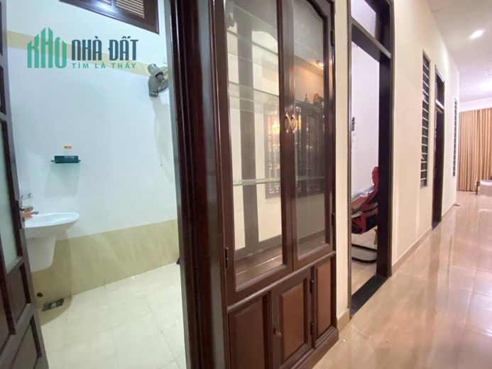 ♪ Mặt Tiền Lê Thạch đường 7.5m, gần Bến Xe 125m2 đẹp xịn