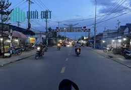 BÁN NHÀ LONG AN - CÁCH CHỢ, KHU KCN TÂN TẠO 20 PHÚT