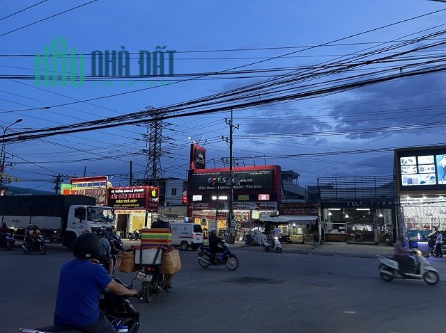 BÁN NHÀ LONG AN - CÁCH CHỢ, KHU KCN TÂN TẠO 20 PHÚT