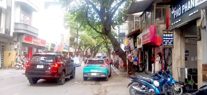 Cần Tìm Người Thuê Mb Kinh Doanh mặt phố Trương Định, quận HBT