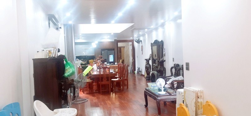 Cần Tìm Người Thuê Mb Kinh Doanh mặt phố Trương Định, quận HBT