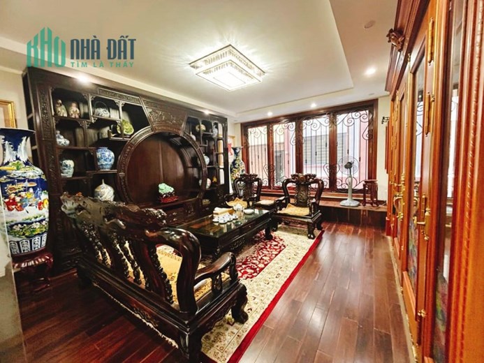 💥Lô góc Siêu phẩm Tòa VP 82m 8T Trung Kính, 2 ô tô tránh, doanh thu lớn, 29 tỷ💥