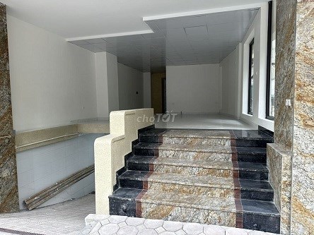✨Cho thuê mặt bằng 2MT và phòng ở siêu xinh 225 Lạc Long Quân, Cầu Giấy; 0332716127
