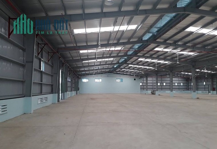 Bán đất nhà xưởng, KCN Quất Động Hà Nội DT 2500m2 đất, có xưởng