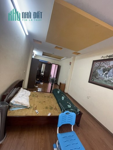 NGÕ THÔNG - Ô TÔ ĐỖ CỬA - TRẦN THÁI TÔNG - CẦU GIẤY - 45M2 X 4 TẦNG - KINH DOANH SẦM UẤT - CHỈ HƠN