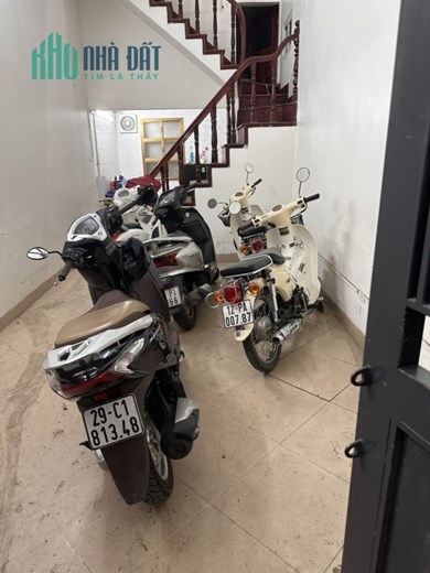 CHÍNH CHỦ CHO THUÊ NHÀ 5 TẦNG 1 TUM TẠI HOÀNG HOA THÁM