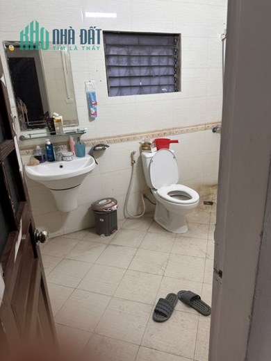 CHÍNH CHỦ CHO THUÊ NHÀ 5 TẦNG 1 TUM TẠI HOÀNG HOA THÁM