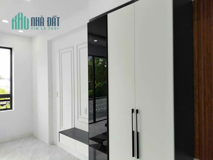 SIÊU PHẨM -  Nhà 3 Mê LỔ GIÁNG 24 - Gần Showroom Tiến Thu