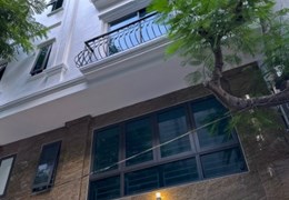 Chính chủ cần cho thuê sàn văn phòng địa chỉ: Ngõ 105 Xuân La, Tây Hồ, Hà Nội