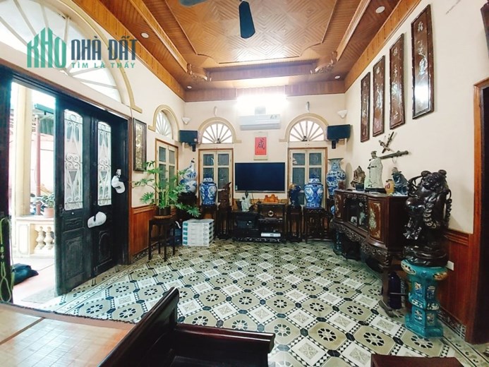 Bán nhà mặt phố Âu Cơ, Tây Hồ, vị trí đẹp, kinh doanh, 390m, Mặt Tiền 11m, 50 tỷ.