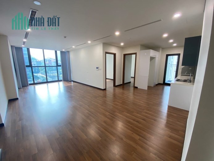 BÁN NHÀ DOÃN KẾ THIỆN CẦU GIẤY - NGÕ THÔNG -  TÔ ĐỖ TRƯỚC NHÀ - 51M2 GIÁ CHÀO 12 TỶ.