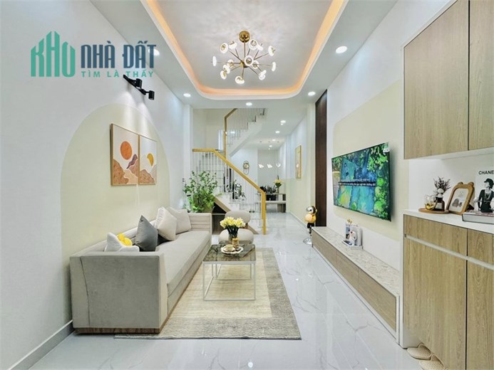 Nhà đẹp 4 tầng Full nội thất – Đường Số 18, P.8, Gò Vấp – chỉ 5.18 tỷ