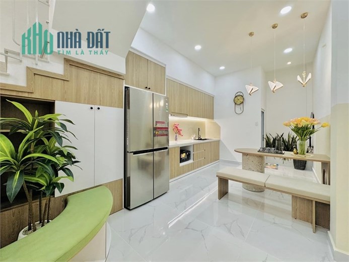 Nhà đẹp 4 tầng Full nội thất – Đường Số 18, P.8, Gò Vấp – chỉ 5.18 tỷ