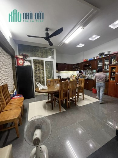 Bán nhà chính chủ phường Trường Thọ, HXH, DT 5x18m, 3T, SHR, Chính Chủ Sang Tên Ngay,