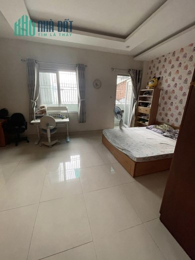 Bán nhà chính chủ phường Trường Thọ, HXH, DT 5x18m, 3T, SHR, Chính Chủ Sang Tên Ngay,