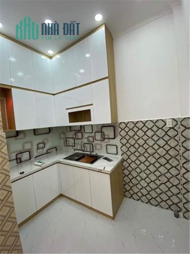 NHÀ NHỎ TIỀN - HXH - CHIẾN LƯỢC - BÌNH TÂN - 27M2 - 2 TẦNG GIÁ 3.050TỶ.