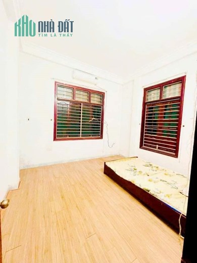 NHÀ PHỐ TRƯƠNG ĐỊNH QUẬN HAI BÀ TRƯNG – DT: 30/34M2 x MT:3.5M x 3 PHÒNG NGỦ x GIÁ: 2.58 TỶ.