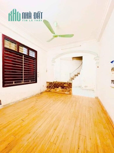NHÀ PHỐ TRƯƠNG ĐỊNH QUẬN HAI BÀ TRƯNG – DT: 30/34M2 x MT:3.5M x 3 PHÒNG NGỦ x GIÁ: 2.58 TỶ.