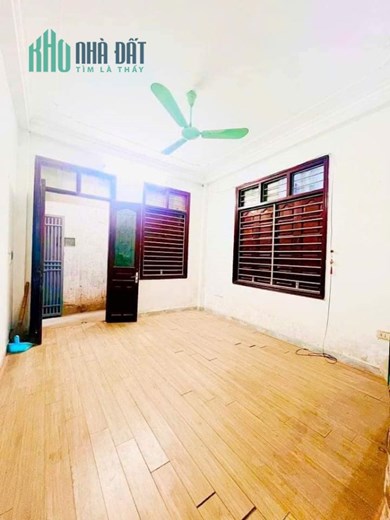 NHÀ PHỐ TRƯƠNG ĐỊNH QUẬN HAI BÀ TRƯNG – DT: 30/34M2 x MT:3.5M x 3 PHÒNG NGỦ x GIÁ: 2.58 TỶ.
