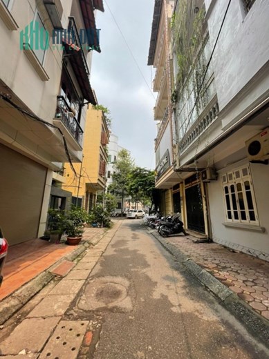 Bán nhà Phạm Tuấn Tài, Cầu Giấy. 62mx6; MT10m; giá 11 tỷ 2.