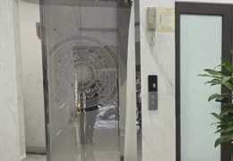 Chính chủ cho thuê nhà căn góc Mới 118m2x 5T, Kinh Doanh, VP, Huỳnh Thúc Kháng- 40 Tr