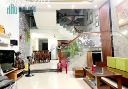 Bán nhà Mặt tiền 3 tầng PHẦN LĂNG, gần Huỳnh Ngọc Huệ, Q. Thanh Khê, Đà Nẵng, Giá nhỉnh 4 tỷ xx