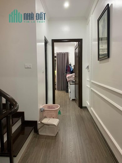 Bán đẹp Ngọc Lâm, 48m, 5 tầng, MT 4m, ô tô ngõ thông, 6 tỷ 2