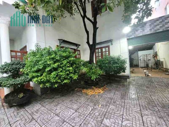 Bán Nhà Gần Kha Vạn Cân Linh Tây Thủ Đức 165m2_10x16.5m2, HXH 2T Chỉ Nhỉnh 30tr.m2 Ngộp Bán Gấp