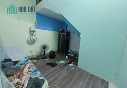 Cho thuê nhà , HGĐ, Ở nhóm, 75m2, 2T, 4N, 8tr, Láng, Cầu Giấy. gần ô tô.
