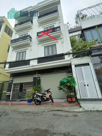 Bán nhà 4 Tầng mặt Ngõ Ngô Gia Tự 4ty100 có tt