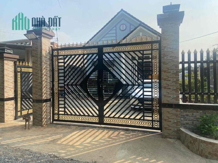 Chính Chủ Bán Đất Full Thổ Cư Sổ Hồng Riêng Giá Rẻ MT Trung Tâm Đức Hòa