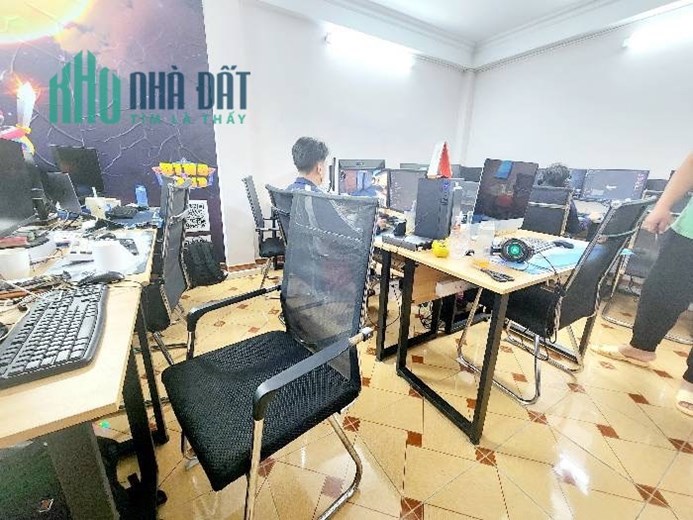 Bán Nhà  6.3 Tỷ  79m2, Ô Tô Kinh Doanh Cho Thuê 20tr/tháng, Phường Đức Thắng, Quận Bắc Từ Liêm  LH